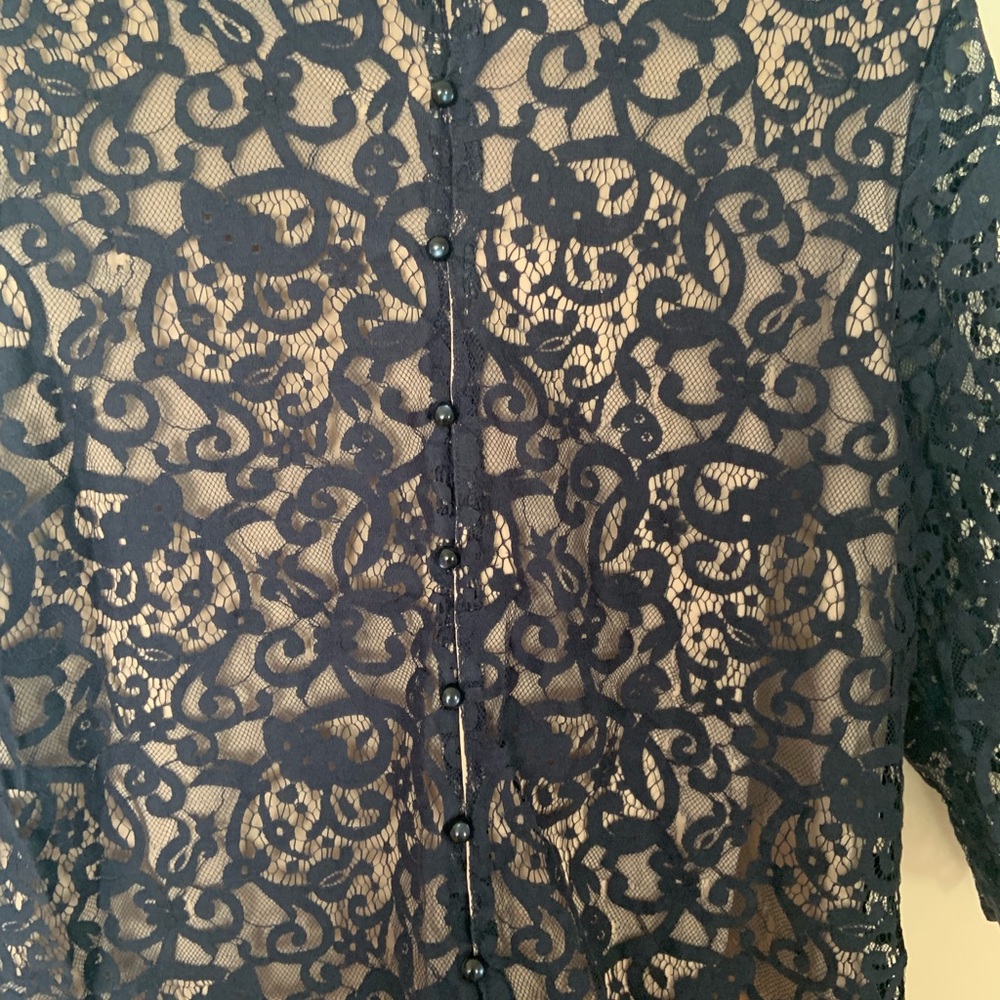 Lace top - Picture 6 of 7